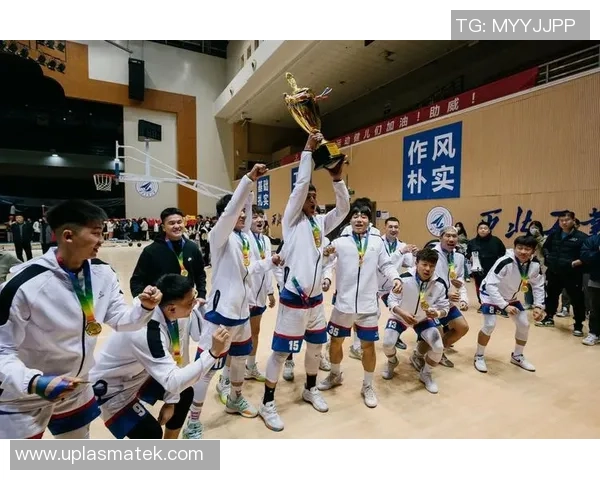 赛后分析:西安篮球队与武汉篮球队的战术对决与启示 赛后分析:西安篮球队与武汉篮球队的战术对决与启示