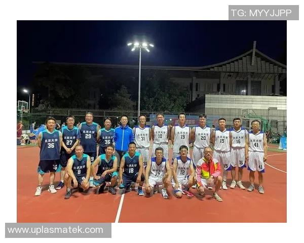 重庆篮球队在篮球团队协作排行榜中荣获第六名展现出色团队精神与实力