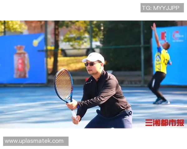 重庆网球队荣登全国网球配合排行榜第六名展现强劲实力与团队精神 重庆网球队荣登全国网球配合排行榜第六名展现强劲实力与团队精神