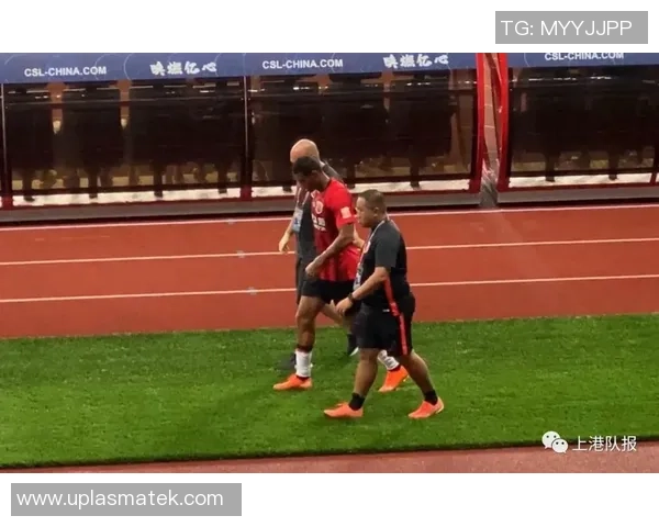 重庆网球队快攻战术解析与训练策略探讨 重庆网球队快攻战术解析与训练策略探讨