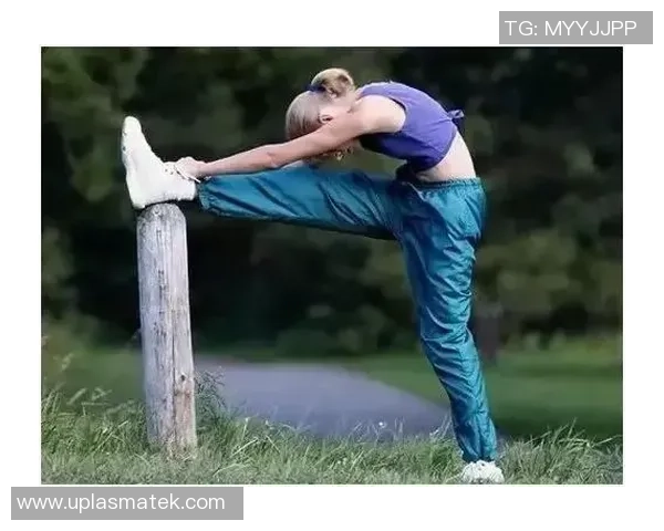 重庆网球队的灵活性揭秘：网球巨献背后的训练与技巧分析