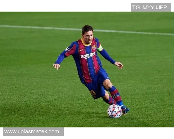 足球明星赛场精彩瞬间集锦展现球场魅力与运动员风采