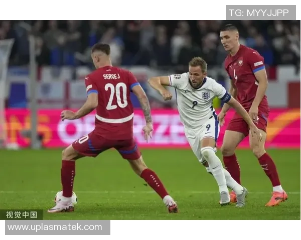 成都篮球队在欧锦赛中的耐力表现分析与战术探讨 成都篮球队在欧锦赛中的耐力表现分析与战术探讨