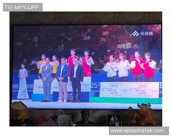 成都羽毛球队灵活性变革引发热议推动羽毛球运动新发展